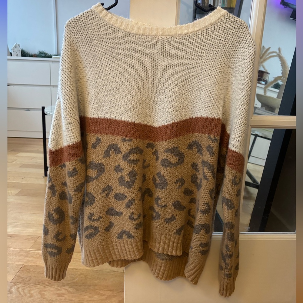 Chunky cheetah sweater from Pink Lily!